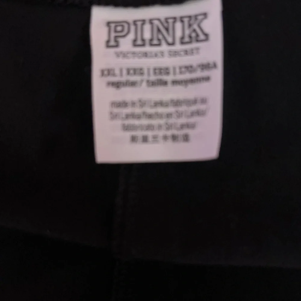 PINK Victoria's Secret Classic fold over Black Leggings - Picture 3 of 6